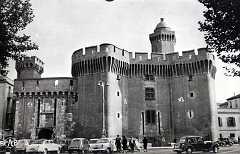 66 Perpignan Le Castillet II